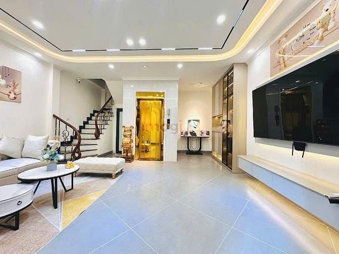 Hình ảnh Bán nhà phố Thịnh Quang , 7 tầng thang máy , 40m2 , Mt 5.5m , 15,2 tỷ