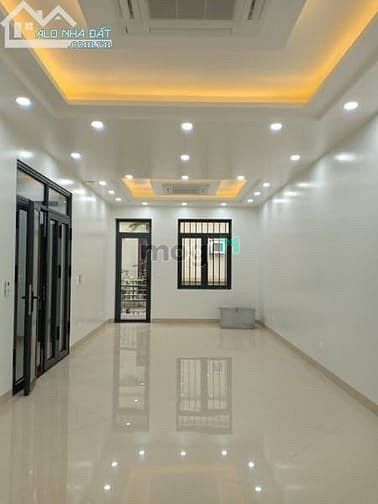 Hình ảnh Cho thuê biệt thư vinaconex 3 trung văn 85m x5T thang máy