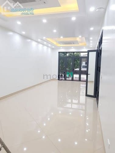 Hình ảnh Cho thuê biệt thư vinaconex 3 trung văn 85m x5T thang máy