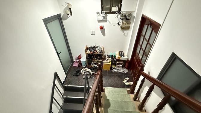 Hình ảnh Nhà 5 tầng 4.4M x 16M - Âu Cơ Tân Phú chủ 8.2 Tỷ thương lượng.