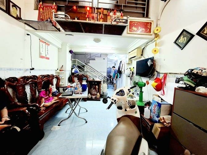 Hình ảnh Chủ Bán Nhà 4Tầng,36m2-Để Định Cư-Gần Chợ Bến Thành - Quận1