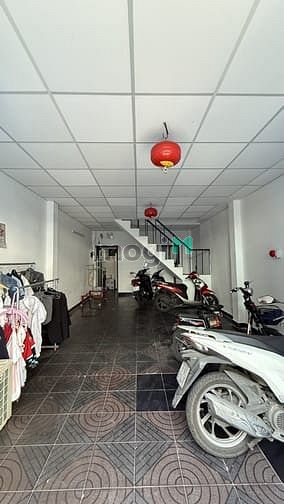Hình ảnh Nhà 5 tầng 4.4M x 16M - Âu Cơ Tân Phú chủ 8.2 Tỷ thương lượng.
