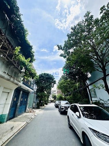 Hình ảnh Bán nhanh Biệt thự phố nội thất cao cấp