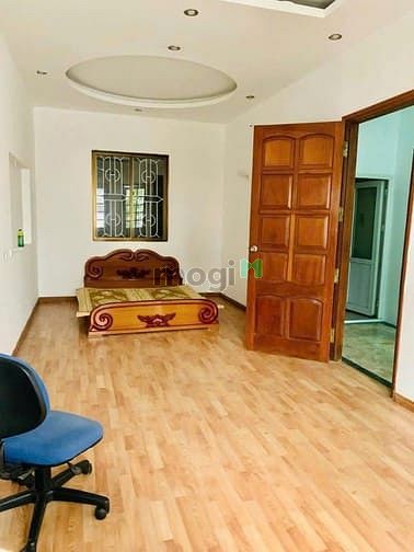 Hình ảnh Cho thuê nhà ngõ 45 đồng me 55m x5T ô tô đỗ cửa