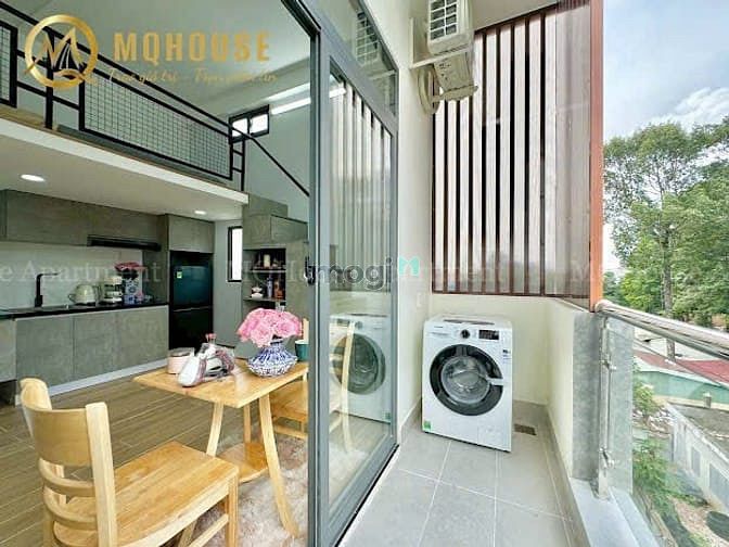 Hình ảnh Duplex ban công - Ngay Nguyễn Kiệm-  Gần sân bay
