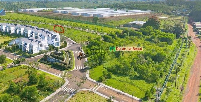 Hình ảnh Đất biệt thự Bảo Lộc – Đường rộng, điện nước đầy đủ, SHR, thổ cư 100%