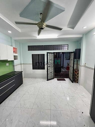 Hình ảnh Bán Nhà 3Tầng-Gần TTHCS Trần Văn Đăng-Ni Sư Huỳnh Liên-Tân Bình