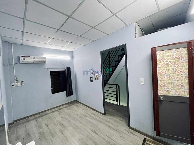 Hình ảnh Bán Nhà 3Tầng-Gần TTHCS Trần Văn Đăng-Ni Sư Huỳnh Liên-Tân Bình