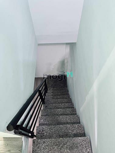 Hình ảnh Bán Nhà 3Tầng-Gần TTHCS Trần Văn Đăng-Ni Sư Huỳnh Liên-Tân Bình