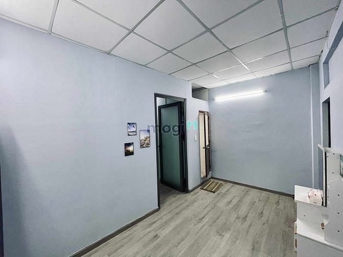 Hình ảnh Bán Nhà 3Tầng-Gần TTHCS Trần Văn Đăng-Ni Sư Huỳnh Liên-Tân Bình