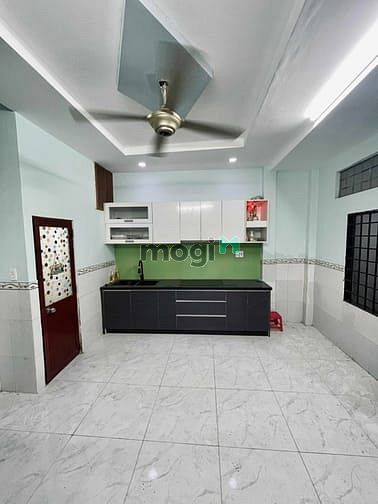 Hình ảnh Bán Nhà 3Tầng-Gần TTHCS Trần Văn Đăng-Ni Sư Huỳnh Liên-Tân Bình
