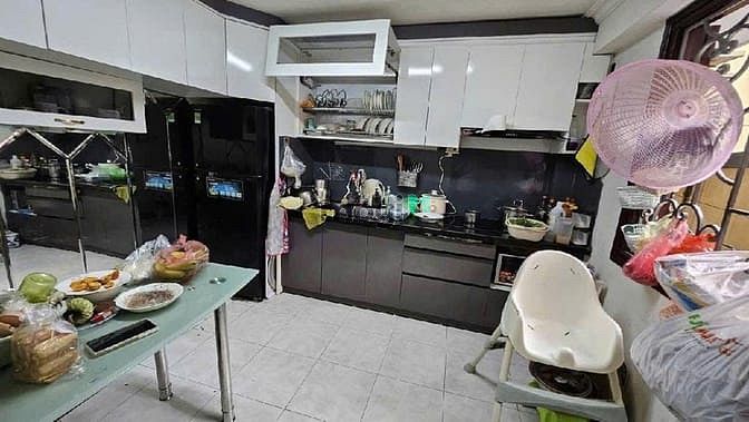 Hình ảnh Bán nhà dân phố Lê Duẩn, 37m2, Mt 11m , gần hồ , khu vực hiếm, 14 tỷ