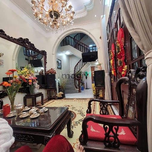 Hình ảnh Bán nhà dân phố Lê Duẩn, 37m2, Mt 11m , gần hồ , khu vực hiếm, 14 tỷ
