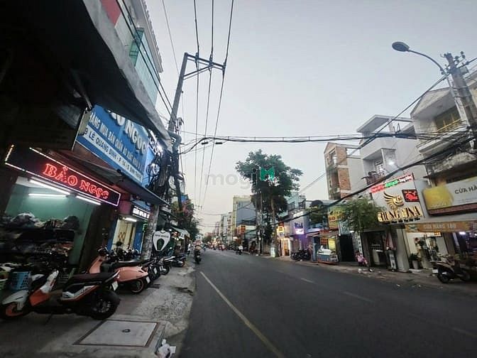 Hình ảnh Cho Thuê Đất Trống Lê Quang Định – Đất Lớn Có Phép Xây Dựng Building