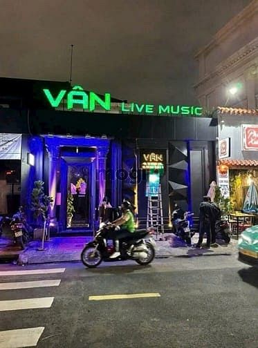 Hình ảnh NHÀ Hàng- Cafe MT 49 Tú Xương, Q1. Dt: 8,5x27m, KC: TRỆT. Gía: 80tr