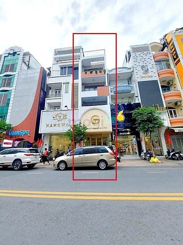Hình ảnh SHOP+SPA MT Võ Văn Tần, P5, Q3. Dt: 4,2x20m, KC: trệt lửng 4 lầu TM
