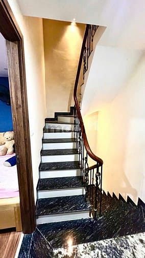 Hình ảnh Nhà dân xây Văn Hương, Khâm Thiên, 5 tầng 30m2, Mt 6m, 7,4 tỷ