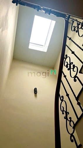 Hình ảnh Nhà dân xây Văn Hương, Khâm Thiên, 5 tầng 30m2, Mt 6m, 7,4 tỷ