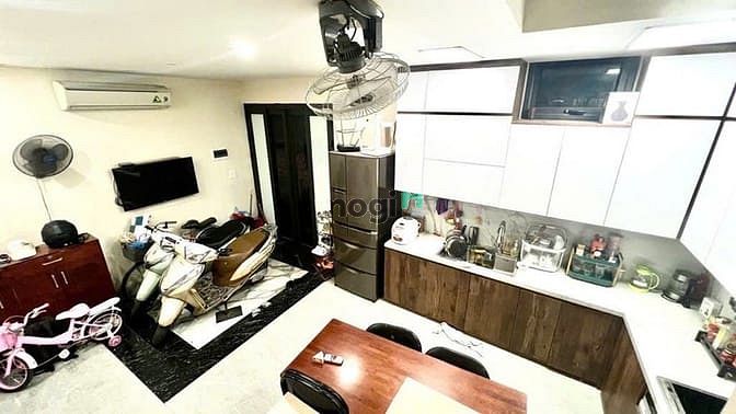 Hình ảnh Nhà dân xây Văn Hương, Khâm Thiên, 5 tầng 30m2, Mt 6m, 7,4 tỷ