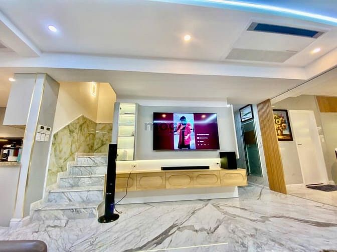 Hình ảnh Bán gấp căn Penhouse Duplex Cảnh viên, tặng ô xe định danh, sổ hồng