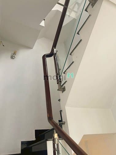 Hình ảnh Cho thuê ngang 5m - Sư Vạn Hạnh, Quận 10