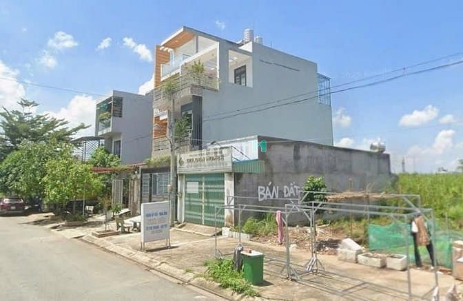 Hình ảnh Bán gấp căn nhà xây móng băng đường Nguyễn Văn Tạo, ngay Thành Công