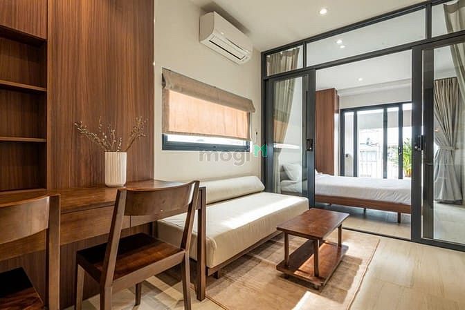 Hình ảnh Cho Thuê CHDV 45m2 Full Nội Thức Có Ban công
