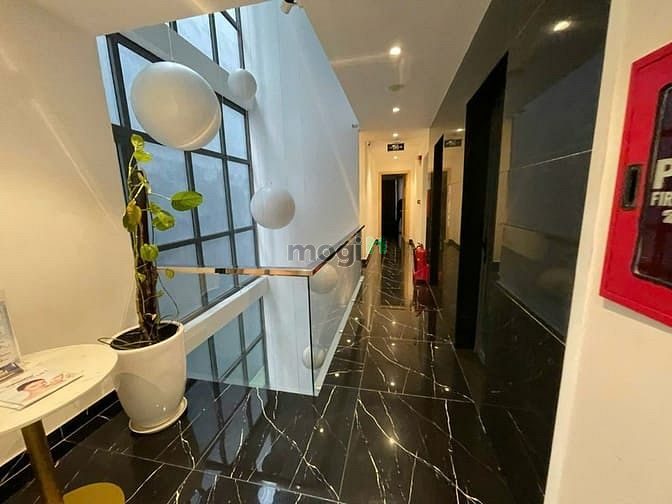 Hình ảnh Cho Thuê Tòa Nhà 22 Đường 3 Tháng 2 – Hệ Thống Thang Máy Pccc Đầy Đủ
