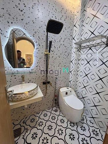 Hình ảnh Cho thuê nhà 449/3c Sư Vạn Hạnh, quận 10. Gần Vạn Hạn Mall