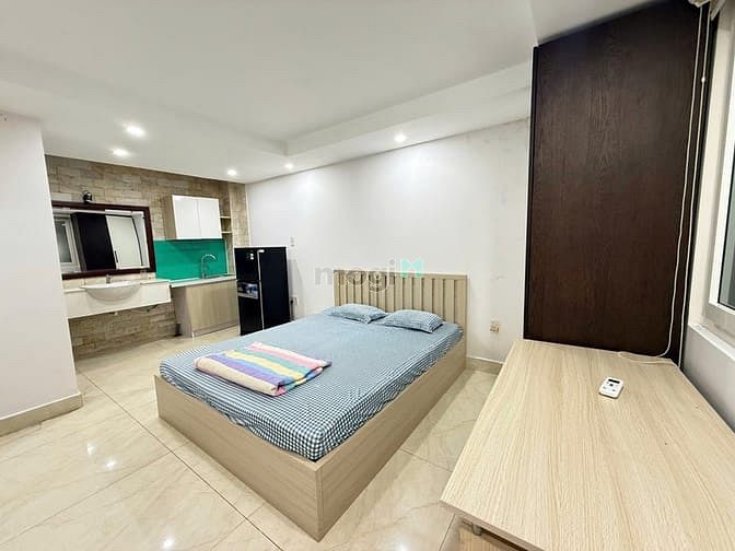 Hình ảnh Cho thuê căn ban công ở Phổ Quang Tân Bình gần sân bay cv Gia Định