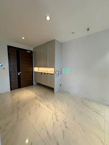 Hình ảnh Cho thuê CC Midtown Phú Mỹ Hưng, 135m2, 3PN, nhà full nôi thất cáo cấp