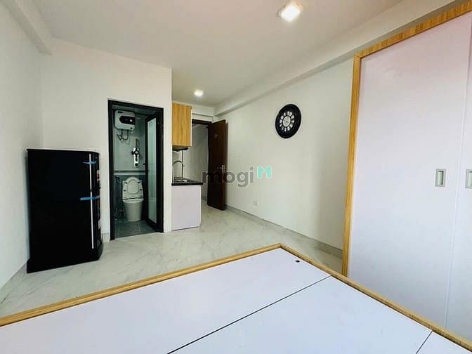 Hình ảnh Nhà mới ngay ngã tư Thủ Đức - gần spkt hub
