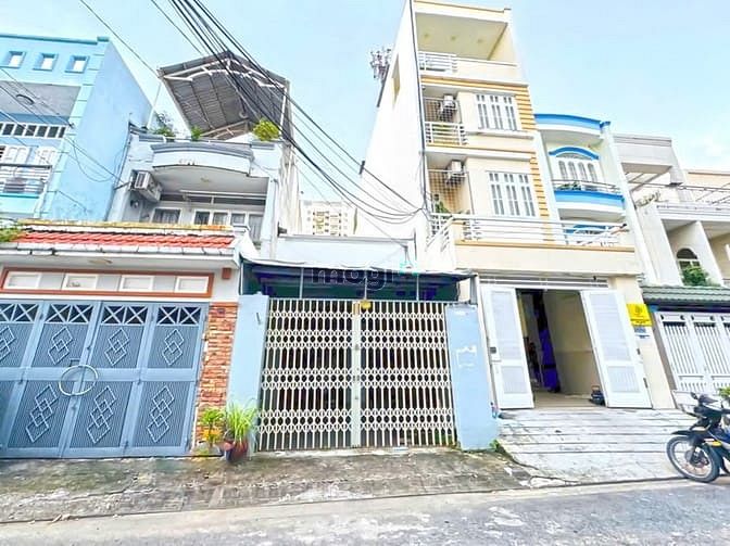 Hình ảnh HÀNG HOT - Nhà cấp 4 tiện xây mới Đường 12m Nguyễn Thị Thập, Quận 7