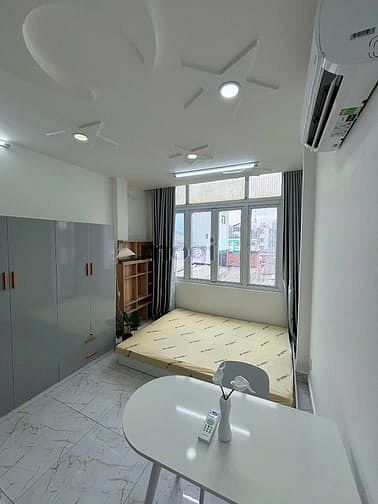 Hình ảnh Cho thuê phòng ngay Trần Văn Đang Q3 hẻm thông Hoàng Sa nhà mới