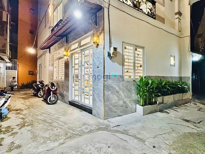 Hình ảnh Siêu Phẩm Thích Quảng Đức full nội thất