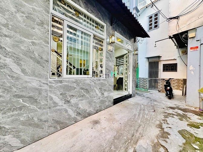 Hình ảnh siêu phẩm Thích Quảng Đức full nội thất