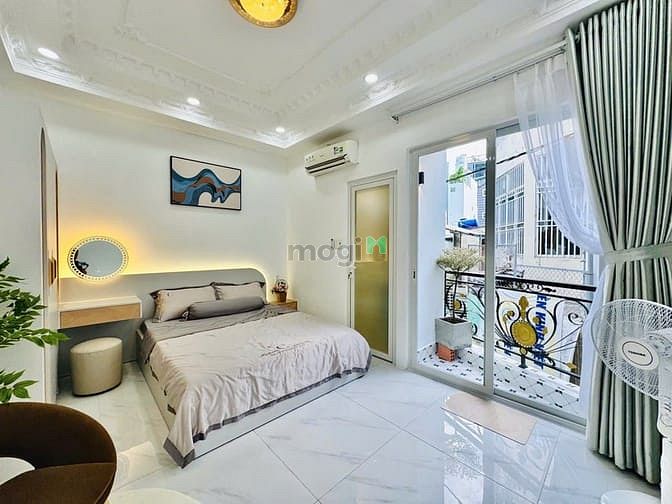 Hình ảnh siêu phẩm Thích Quảng Đức full nội thất
