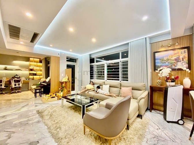 Hình ảnh Cho thuê căn Penhouse Duplex 2 tầng khu Cảnh Viên, Đường C giá cực rẻ