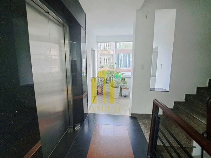 Hình ảnh Văn Phòng Có sẵn Nội Thất 88m2 Giá 20 Triệu