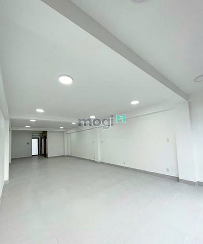 Hình ảnh Cho thuê tòa nhà văn phòng có thang máy