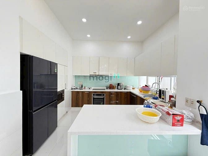 Hình ảnh Cần bán biệt thự Hưng Thái, nhà 4 PN, giá 34 tỷ thương lượng tốt nhất