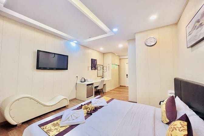 Hình ảnh Bán Khách Sạn 47phòng gần Aeon Mall Bình Tân, thu nhập 350 tr/th