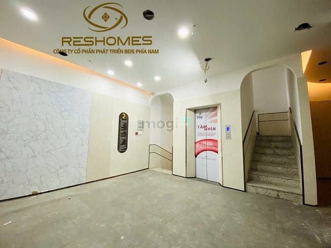 Hình ảnh Cho THUÊ tòa nhà 1 hầm 5 lầu mặt tiền đường Phạm Văn Thuận