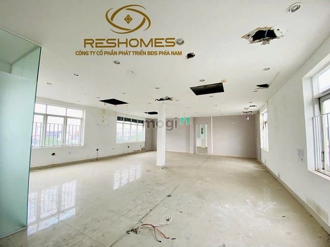 Hình ảnh Cho THUÊ tòa nhà 1 hầm 5 lầu mặt tiền đường Phạm Văn Thuận