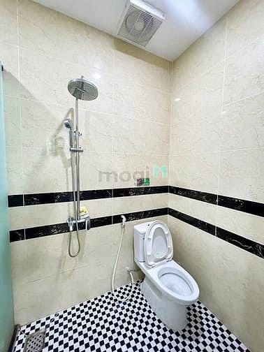 Hình ảnh Căn Hộ 1PN Tách bếp, Ban công gần . Ngay Âu Cơ - Lạc Long Quân .