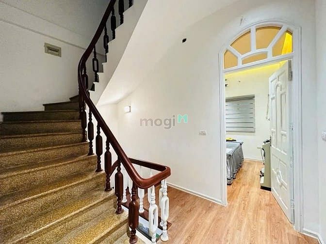 Hình ảnh Nhà đẹp giữa trung tâm văn quán – xem là thích ngay 90m chỉ hơn18 tỷ