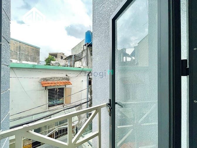 Hình ảnh Cho Thuê Studio Giá Rẻ , Ngay Giáp Q10 , Trường Sa - Lý Thường Kiệt .