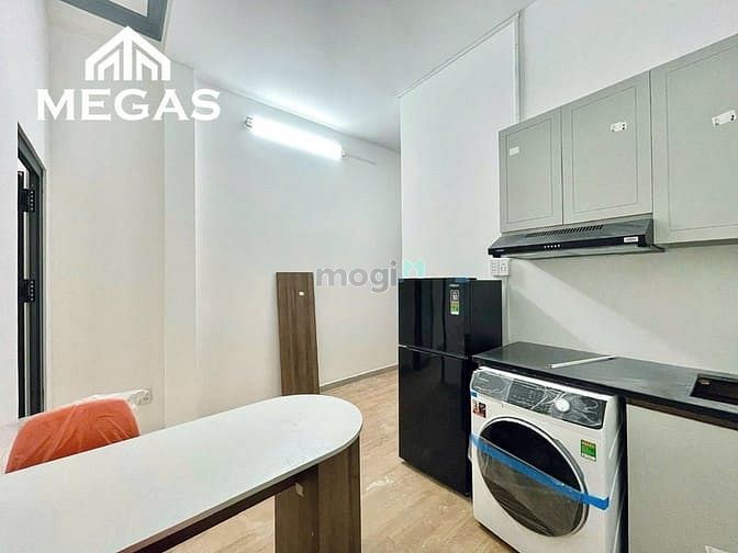 Hình ảnh Cho Thuê Studio Giá Rẻ , Ngay Giáp Q10 , Trường Sa - Lý Thường Kiệt .