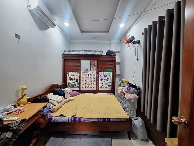 Hình ảnh Siêu Phẩm Chợ Hiệp Bình 240m2 - Dòng tiền 30tr - Nội Thất Gỗ Đỏ