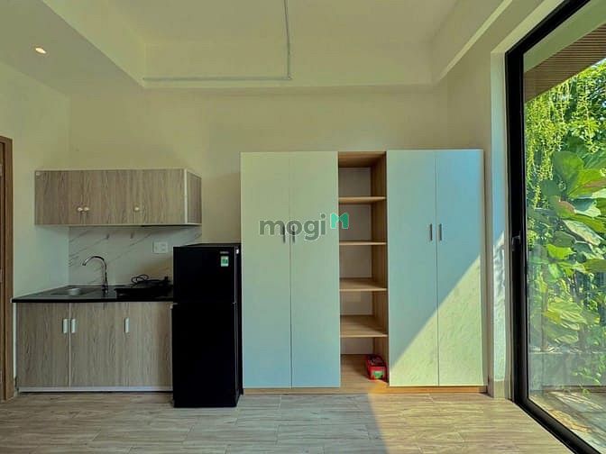 Hình ảnh Cho Thuê Studio Cao Cấp , Ngay Ni Sư Huỳnh Liên , Giáp Lạc Long Quân .